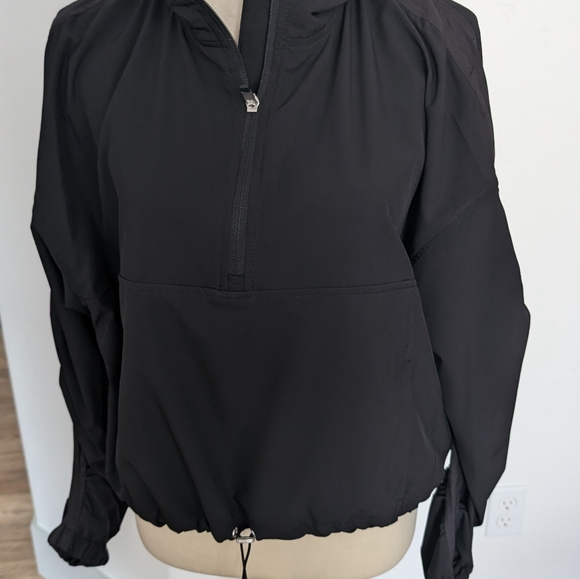 Women's jacket - Picture 3 of 6